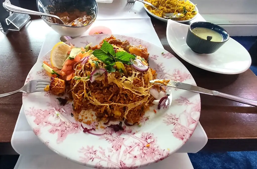 Dee Sturgess_Ashiana Indian & Bangladeshi Restaurant_Newark on Trent_review
