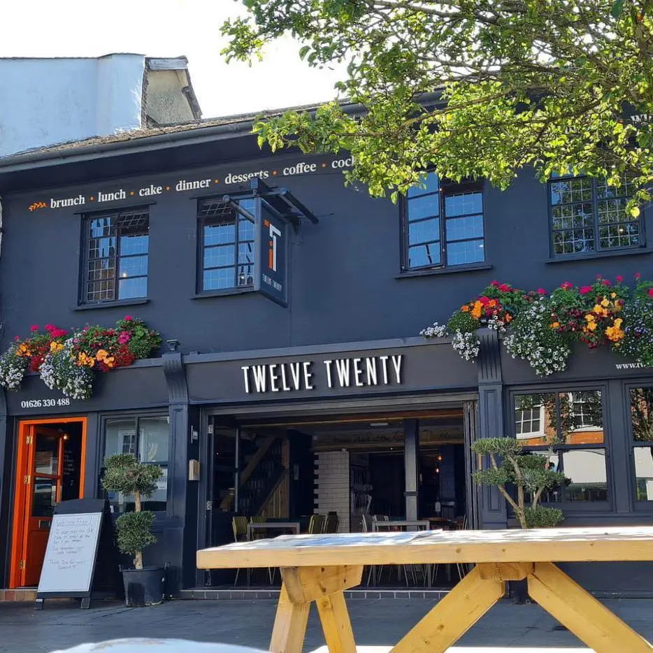 Twelve Twenty_Newton Abbot_slider_image_1