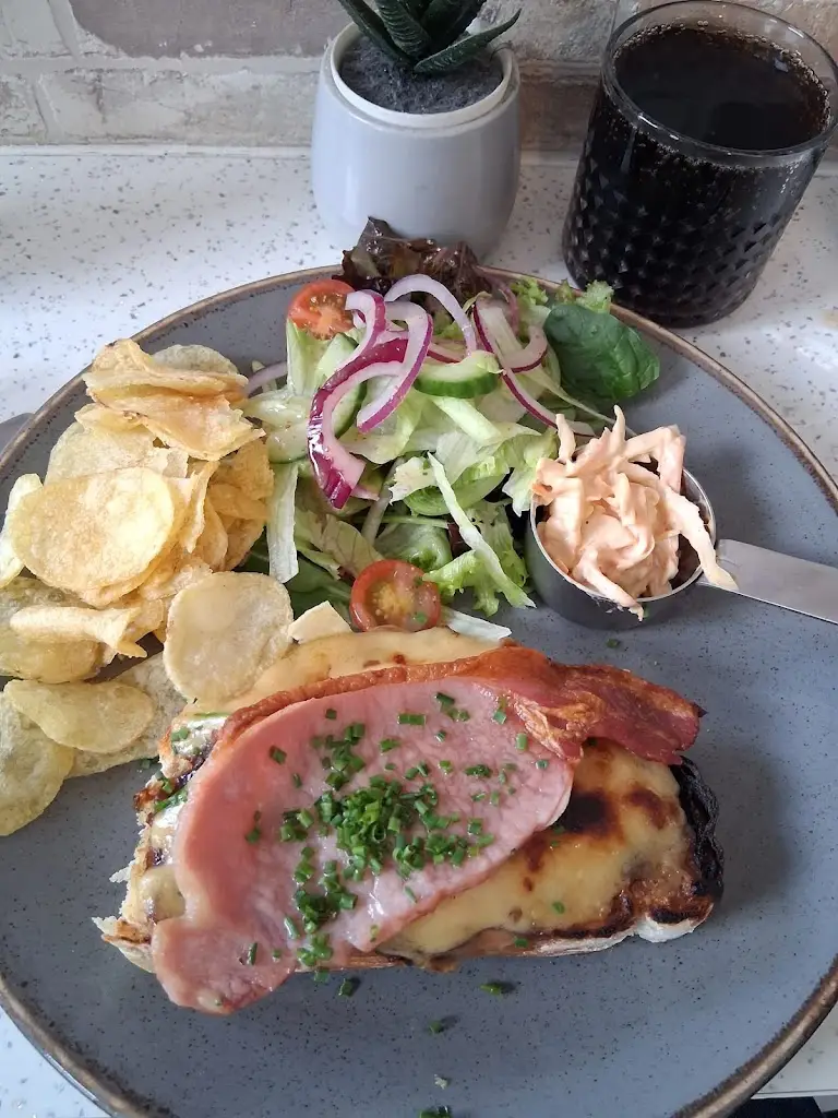 Knights by the Burn coffee house_Newburn_slider_image_3