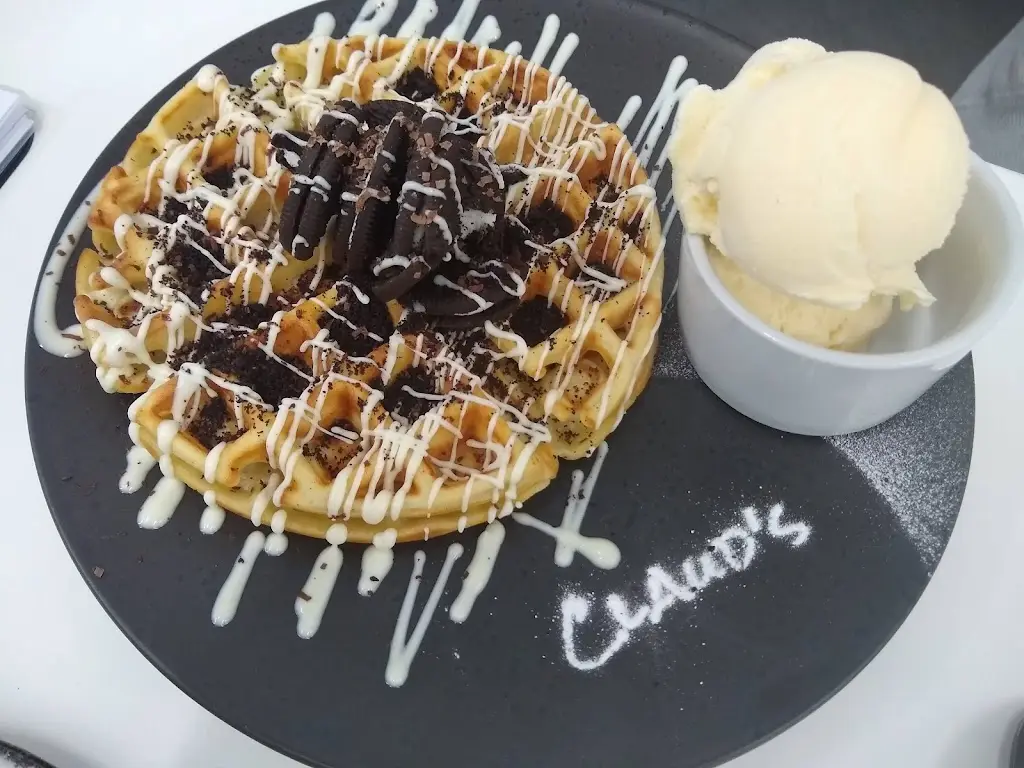 Menu_Claud's Coffee Shop & Dessert Parlour_Newburn_immagine_6