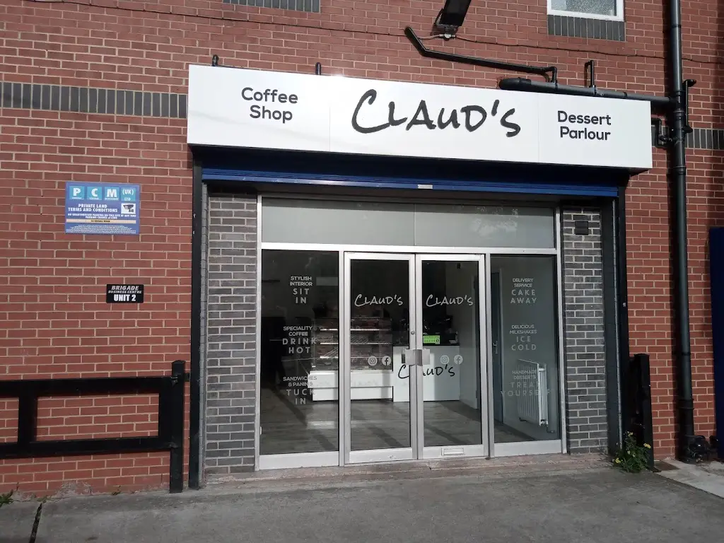 Claud's Coffee Shop & Dessert Parlour restaurant in Newburn