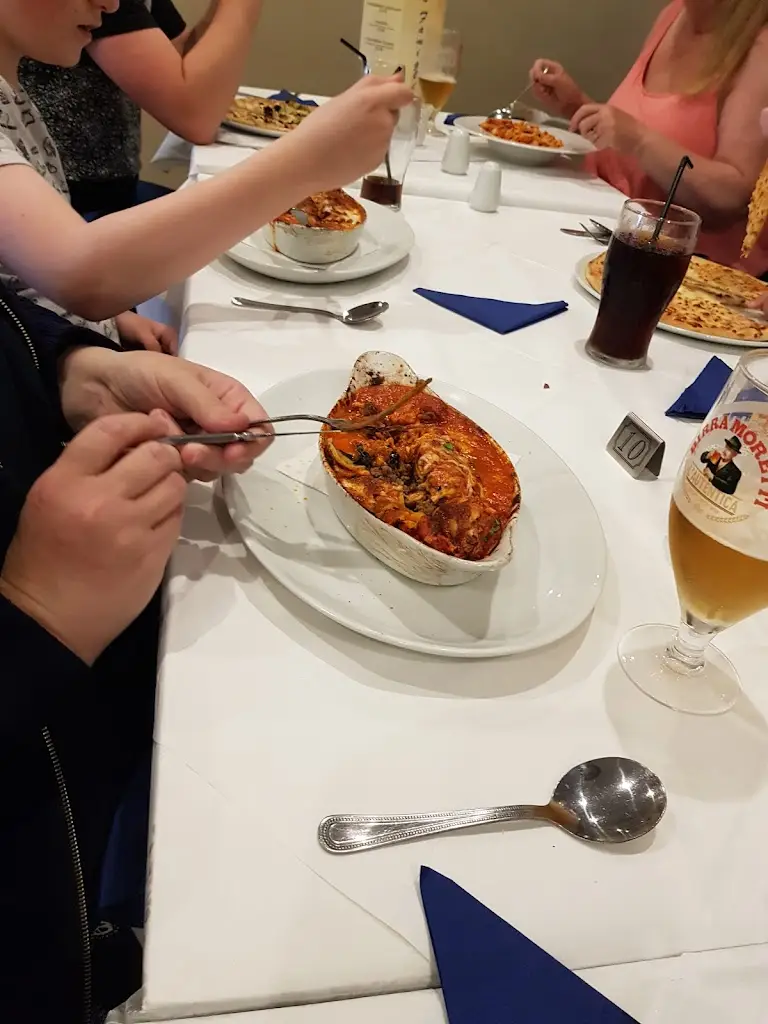 Menu_La Famiglia_Newburn_image_4