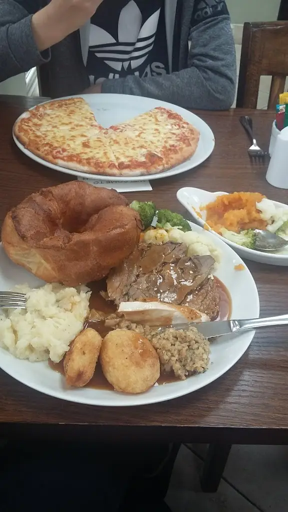 Menu_The Skiff Inn_Newburn_image_5