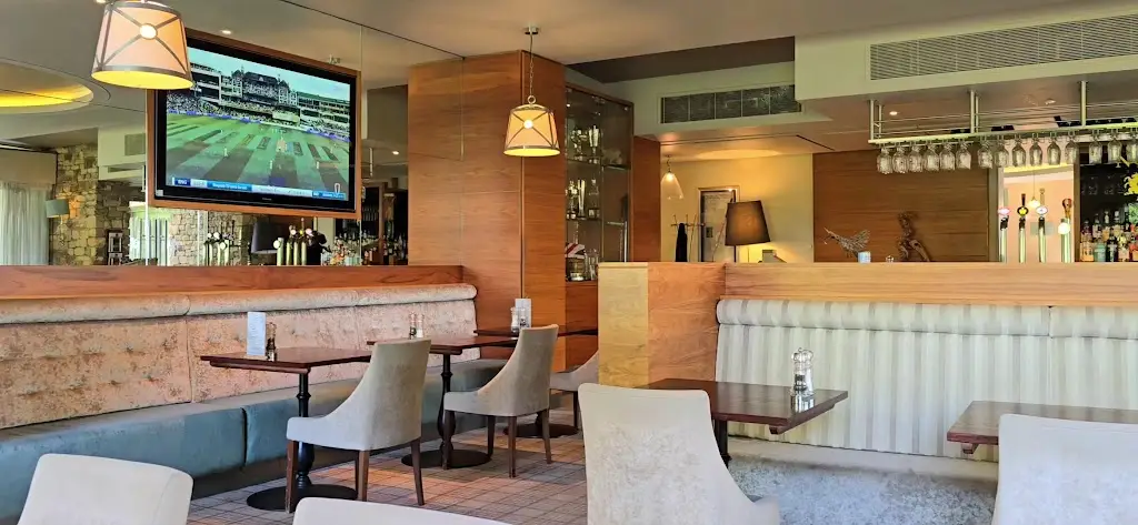 Olena Holdovych_No. 19_Newburn_review