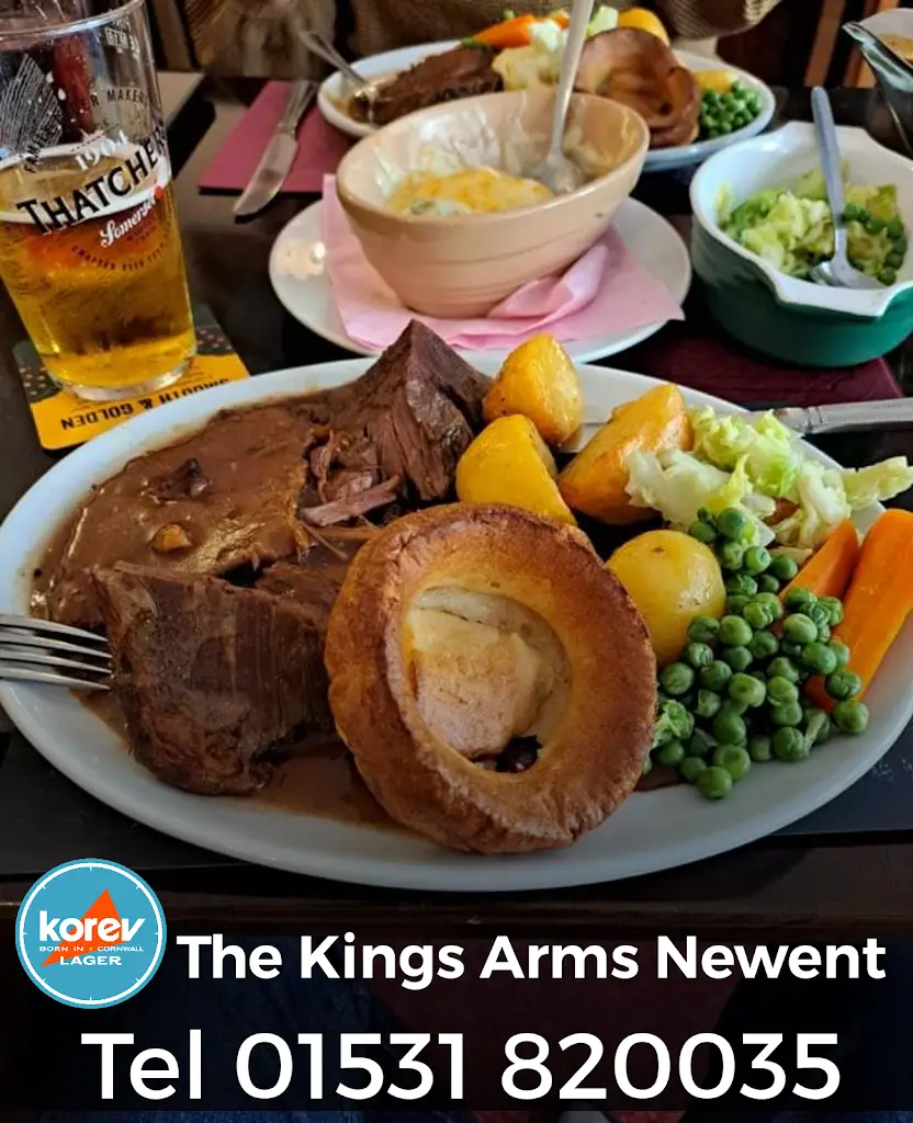 Kings Arms Town and Country Pub_Newent_slider_image_3