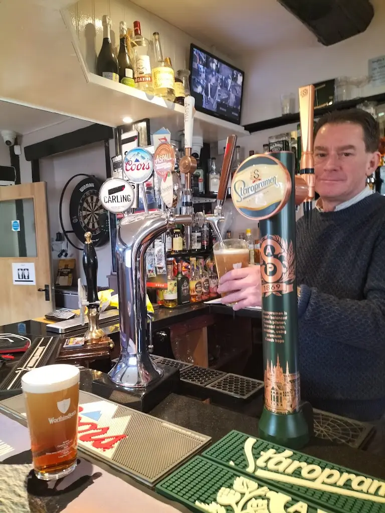 Menu_Black Dog Pub_Newent_image_3