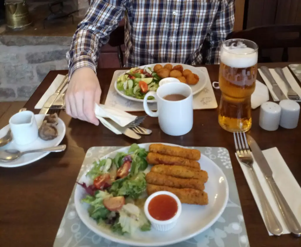 Menu_Black Dog Pub_Newent_image_6