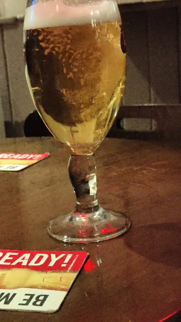 Lee Richards_Black Dog Pub_Newent_review