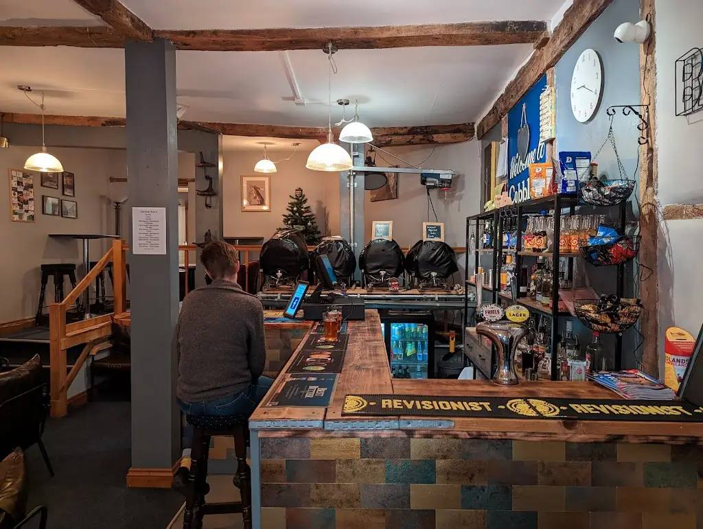 Cobblers @ no.7_Newent_slider_image_3