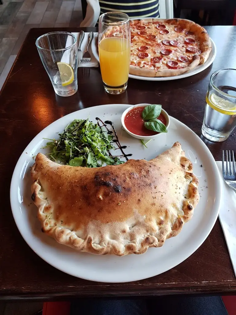 Menu_Murati's Pizzeria | Newport Pagnell_Newport Pagnell_image_5