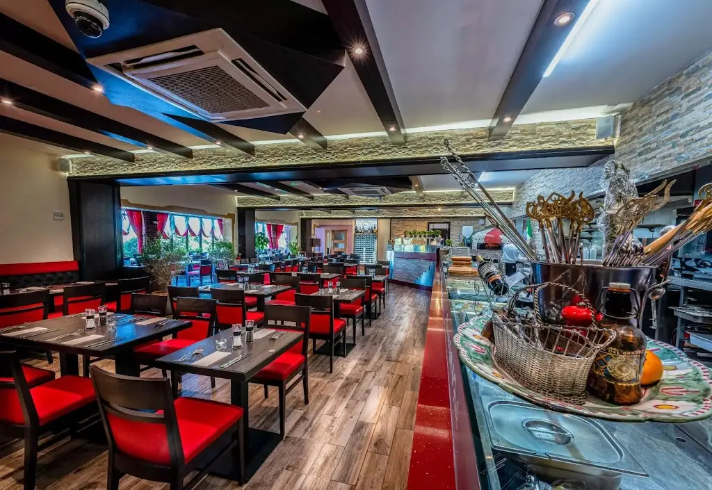 Murati's Pizzeria | Newport Pagnell_Newport Pagnell_slider_image_1