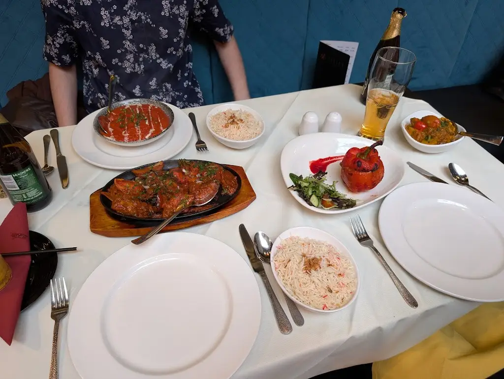 Alison Cheung_Patley Indian_Newport Pagnell_recensione