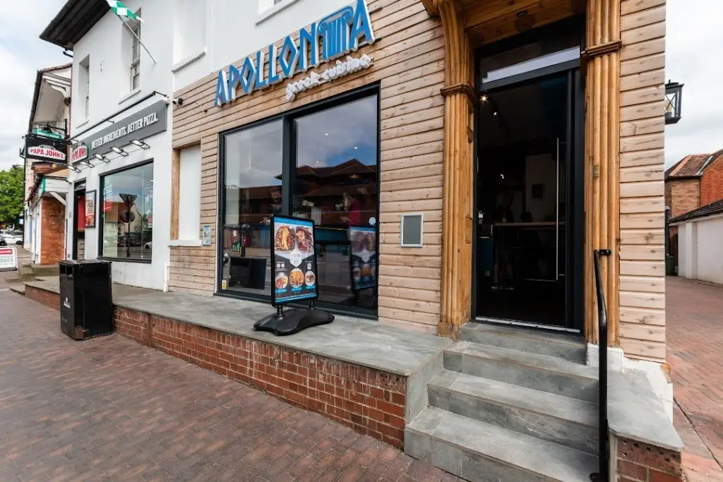 Apollonia Greek Cuisine ristorante a Newport Pagnell