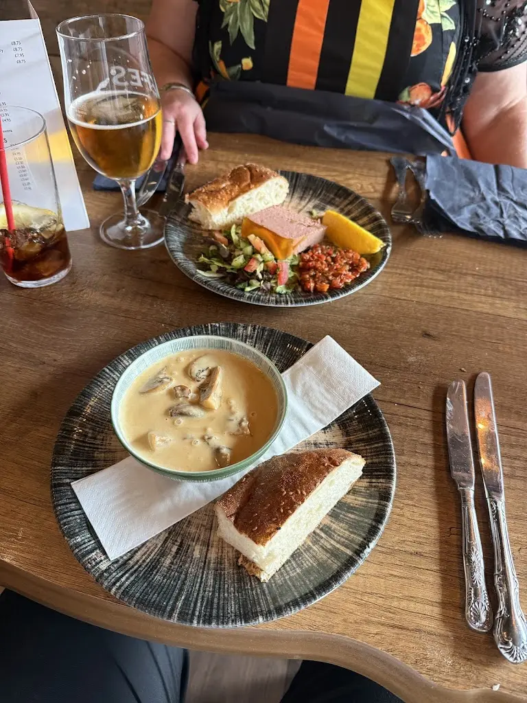 Paul Pranczke_Bacchus_Morley_review