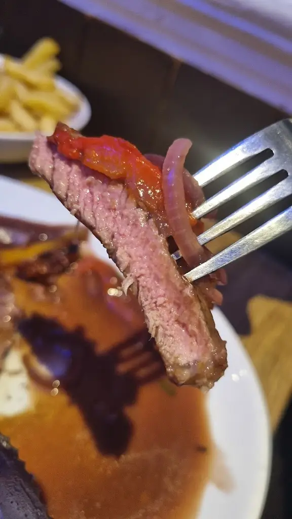 Marta Kozicka_Sambuca_Morley_review