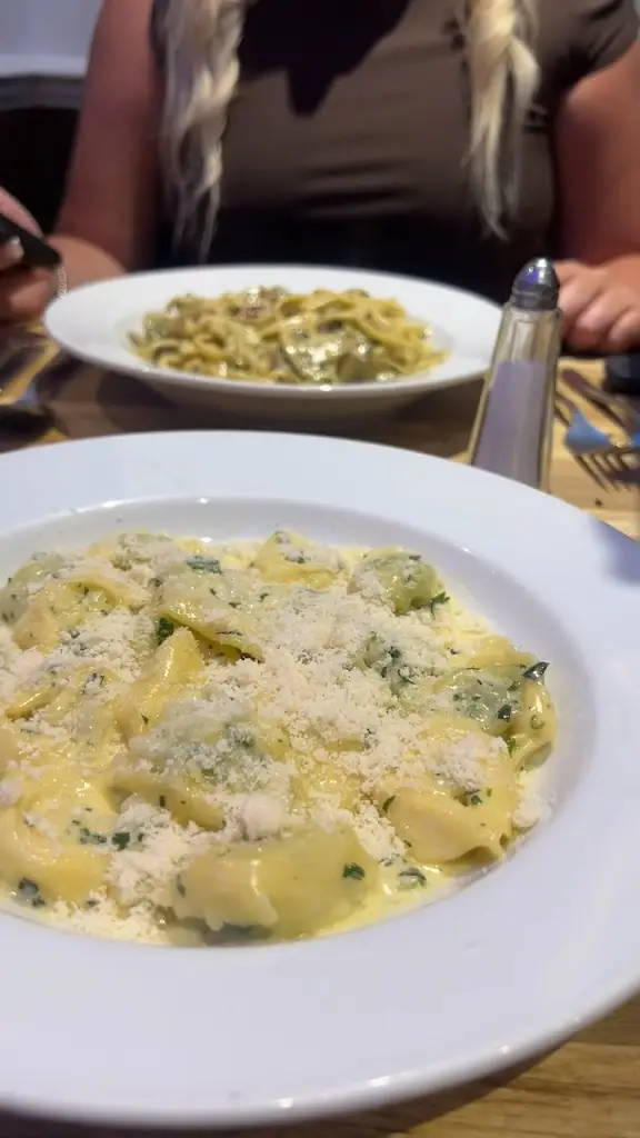 Sambuca_Morley_slider_image_2