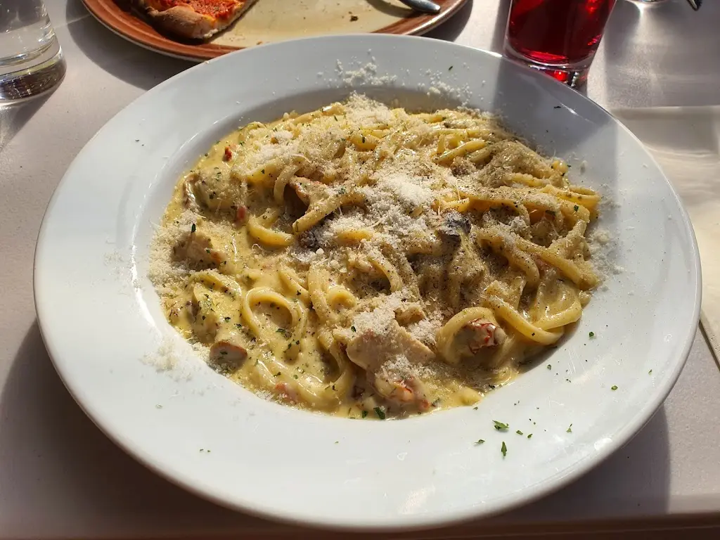 Sambuca_Morley_slider_image_3