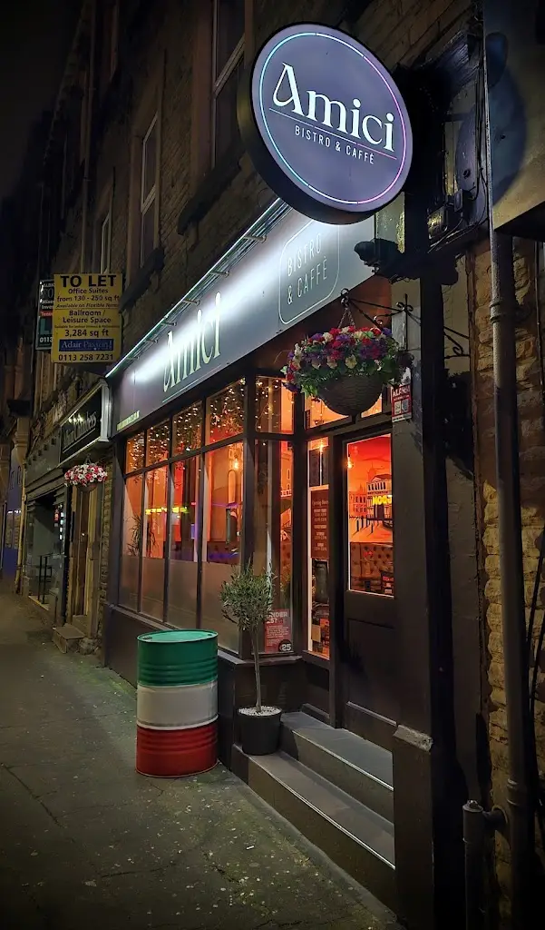 Amici Bistro & Caffè restaurante en Morley