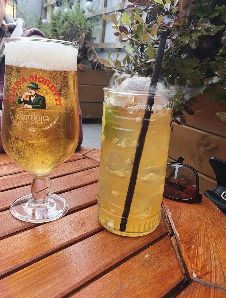 Pink Champagne_Eighteen90_Morley_review