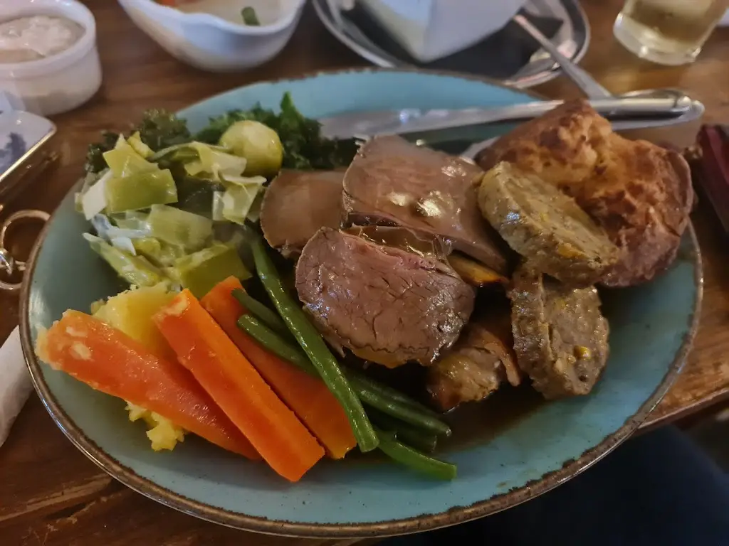 Menu_Dolphin Inn_Newton Ferrers_image_3