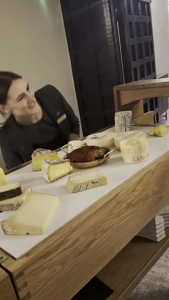 Kaya Asazu_Àclèaf_Newton Ferrers_review