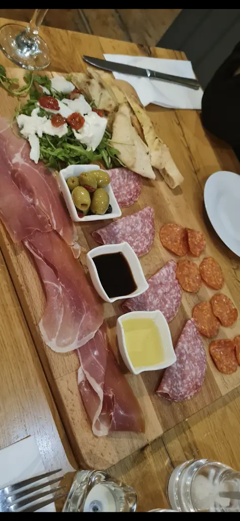 Menu_Ruzzo Italian_New Romney_immagine_8