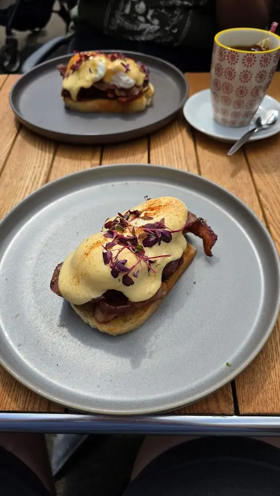 andrew _The Coach House Mediterranean restaurant_New Romney_review