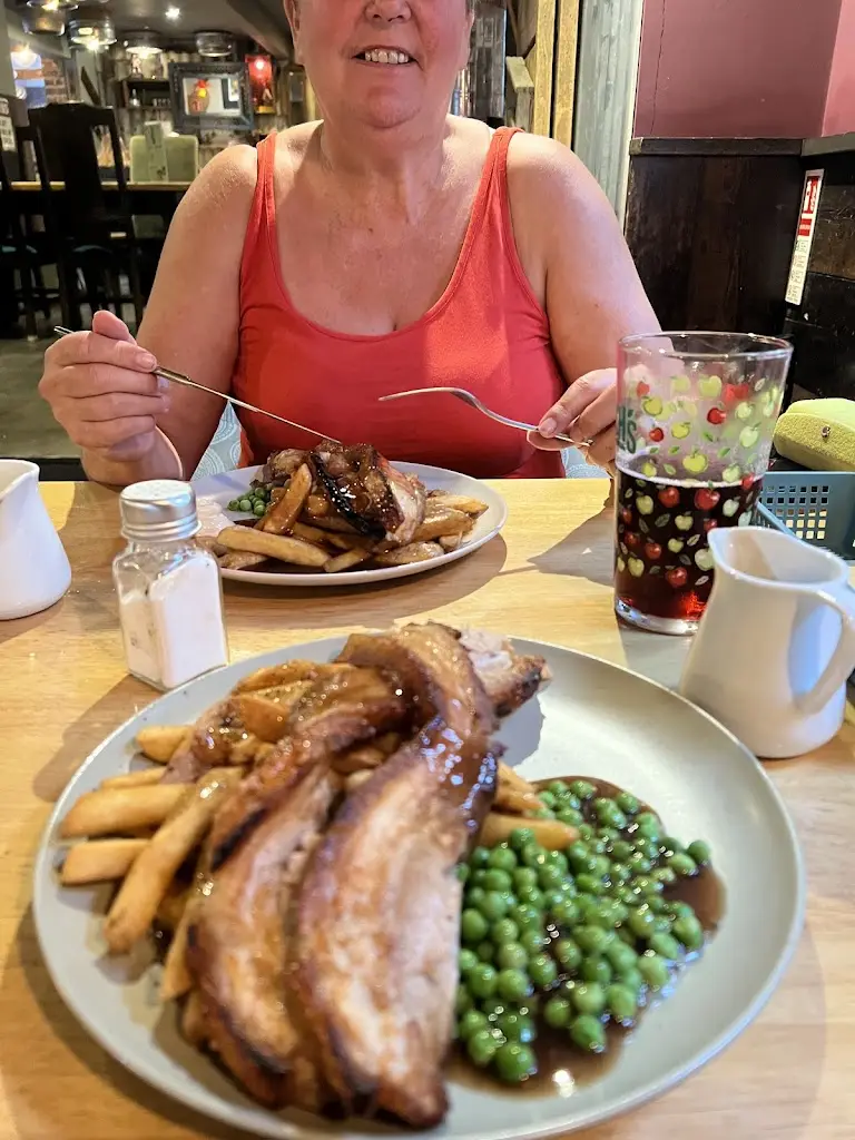 Dave Pearce_Cinque Port Arms_New Romney_review