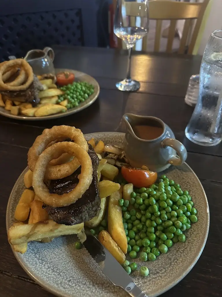 emmie powell_The Ship Hotel_New Romney_review