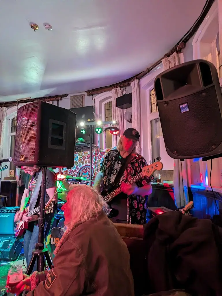 The Captain Howey Bar & Restaurant_New Romney_slider_image_3