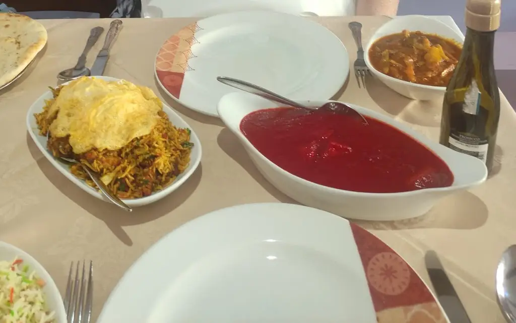 Linda Powell_Curry Lounge_New Romney_review