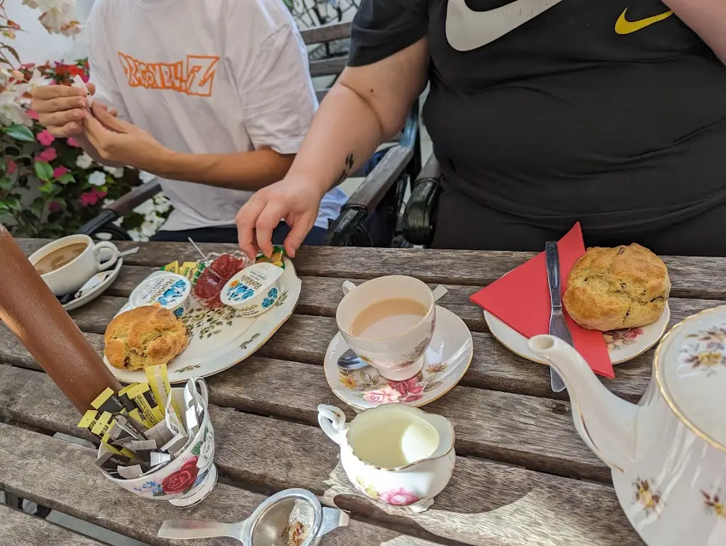 Menu_Deblyns_New Romney_image_2