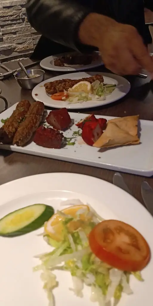 Shahid Chaudhary_Bombay Lounge_Barrowford_review