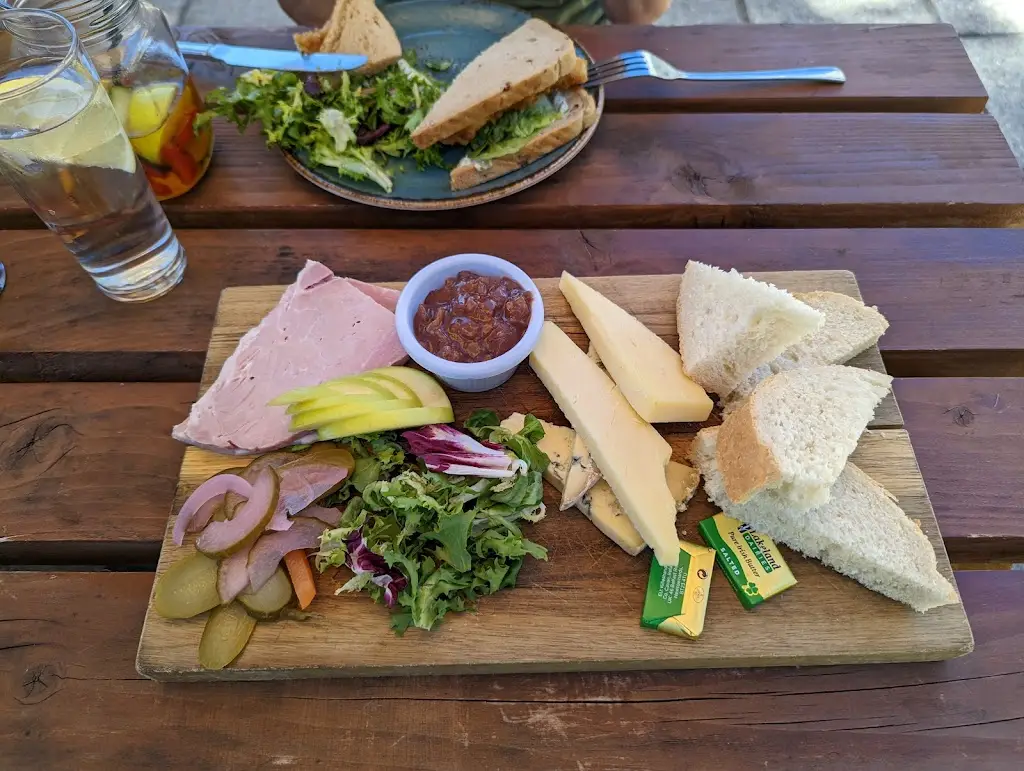 Menu_The Buddle Inn_Niton_immagine_8