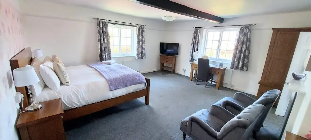 Kings Head Hotel_North Elmham_slider_image_1