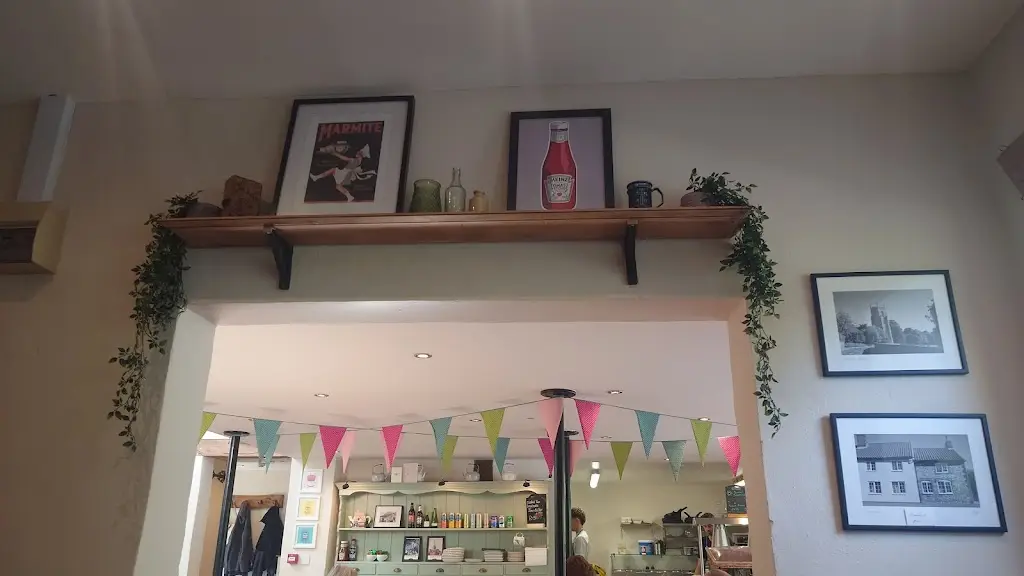 Gabriel Emilian Popa_Elmham Tea Post_North Elmham_review