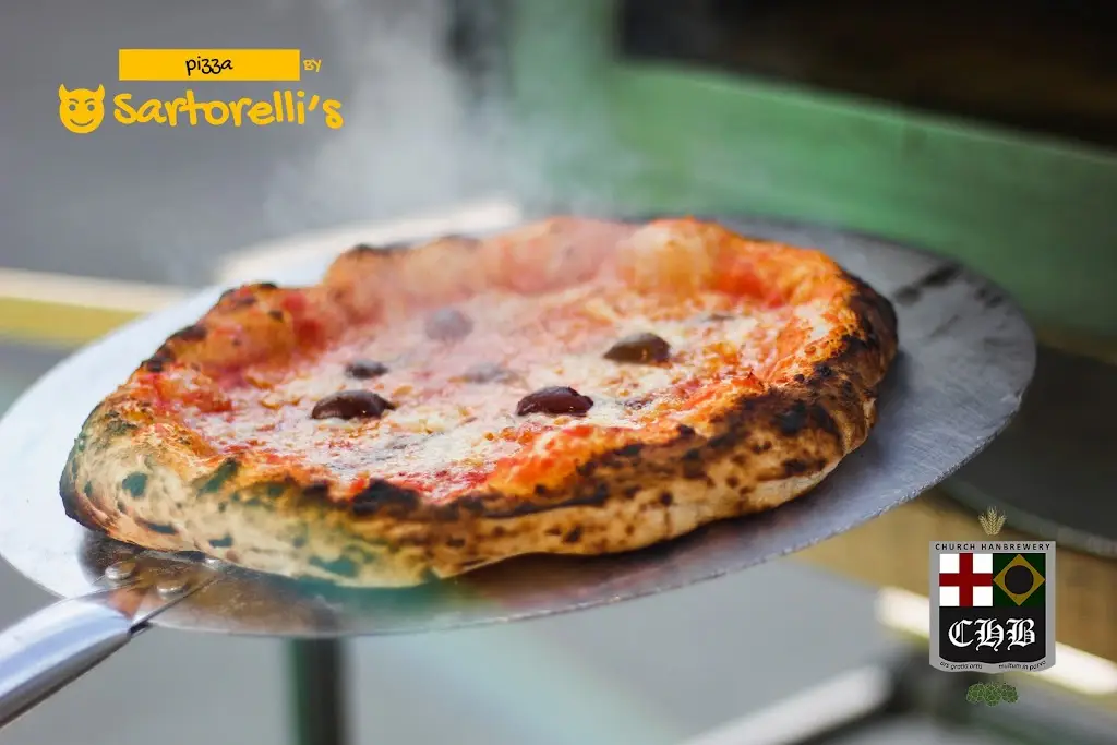 Sartorelli's Pizza_North Leigh_slider_image_2