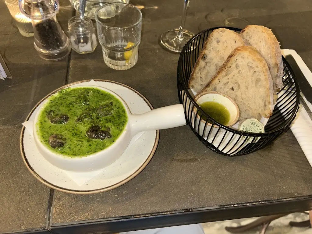 Houston Barenholtz_The French Quarter_Newcastle upon Tyne_reseña