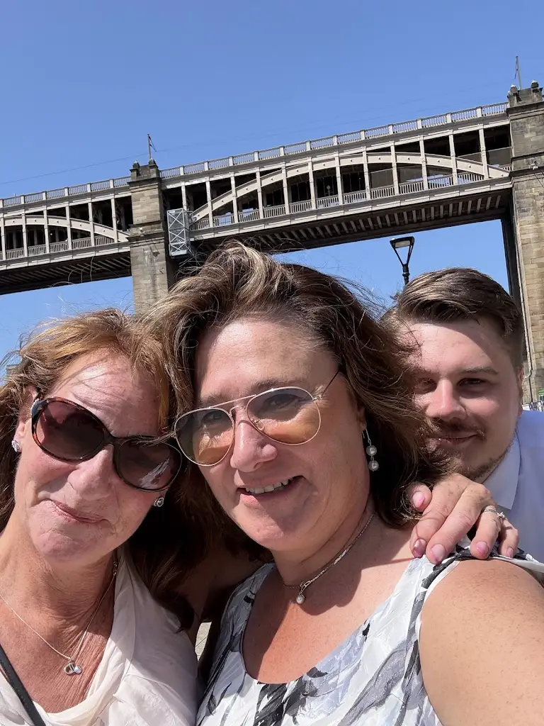 Nancy Haughey_Gino D'Acampo Restaurant Quayside Newcastle_Newcastle upon Tyne_review