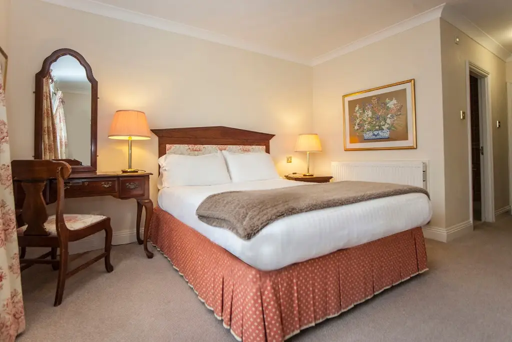 The Walnut Tree Hotel_North Petherton_slider_image_2