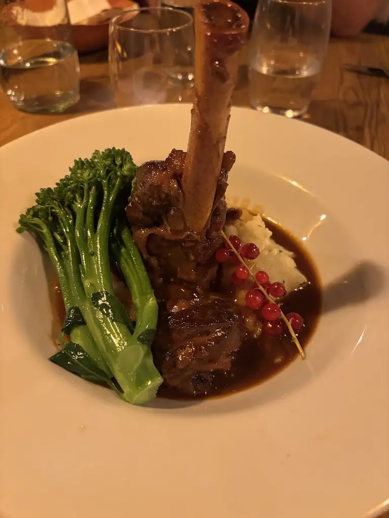 Miguel Vázquez Cid_Liman Restaurant_Barnsbury_review