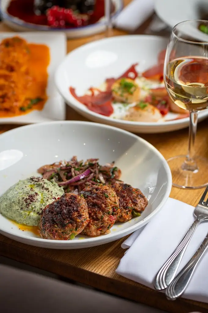 Liman Restaurant_Barnsbury_slider_image_3