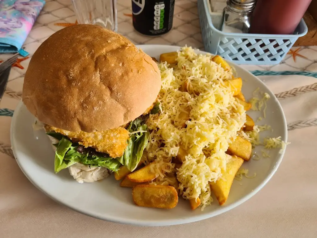 Annette Goodman_West Quay Cafe_Newhaven_review