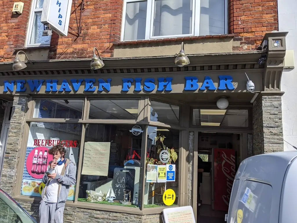 Russell Cox (The Wycombe Wanderer)_Newhaven Fish Bar_Newhaven_review