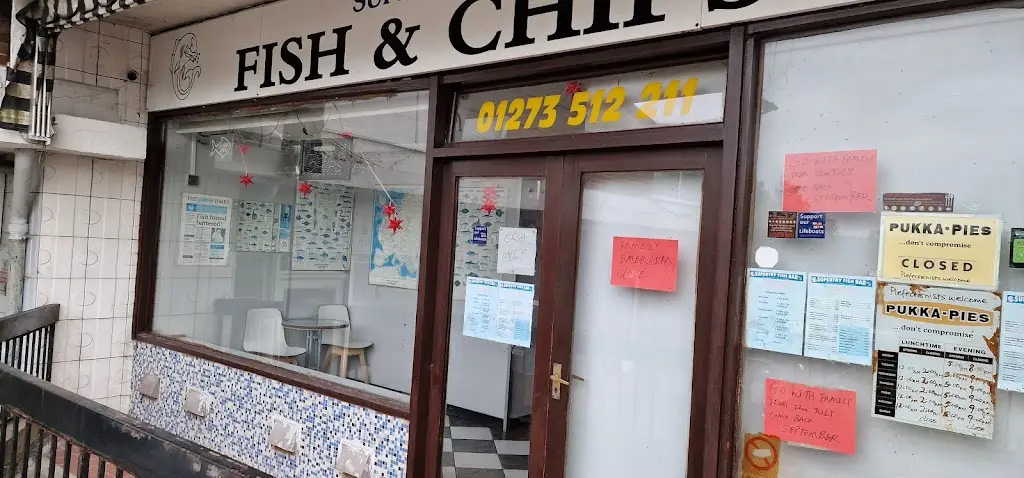 Super Fry Fish & Chips restaurant in Newhaven