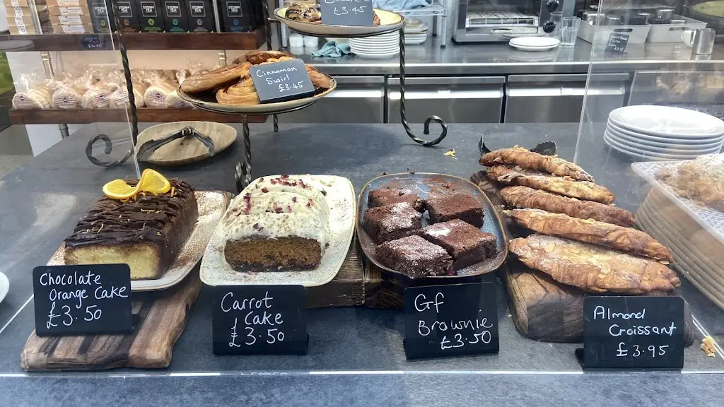 Menu_Mamoosh Riverside_Newhaven_image_5