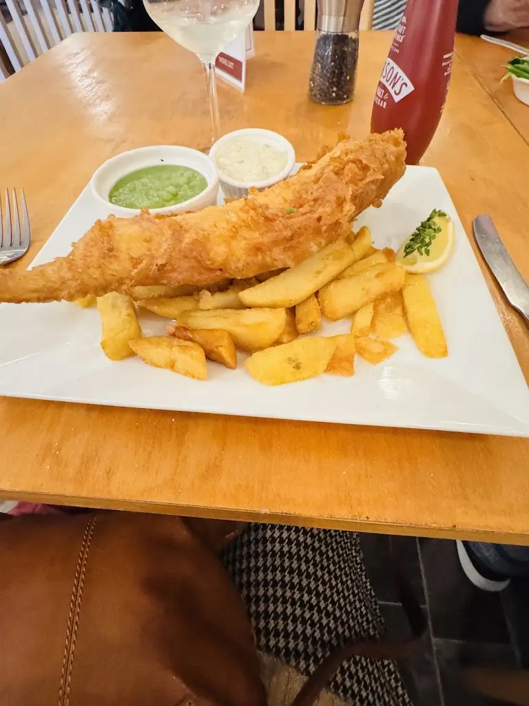 Coral W_The New Inn_North Thoresby_review