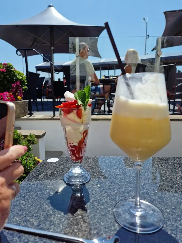 Menu_The Old Thatched Cottage Restaurant_North Somerset_immagine_9