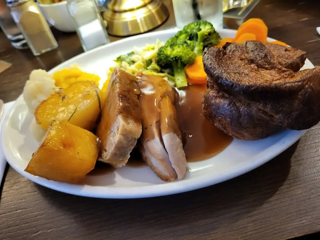 Cynthia Hawley_Low Lights Tavern_North Shields_review