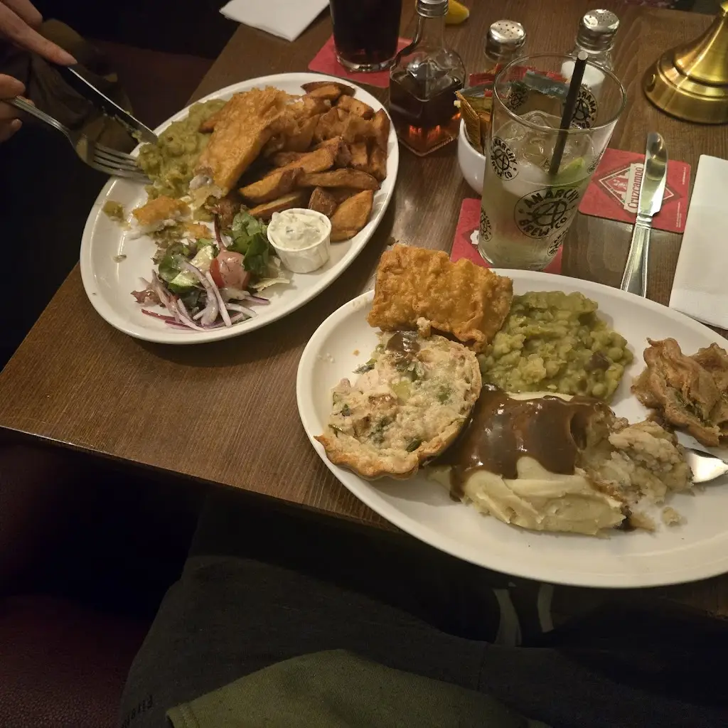 Kyle Greenaway_Low Lights Tavern_North Shields_review